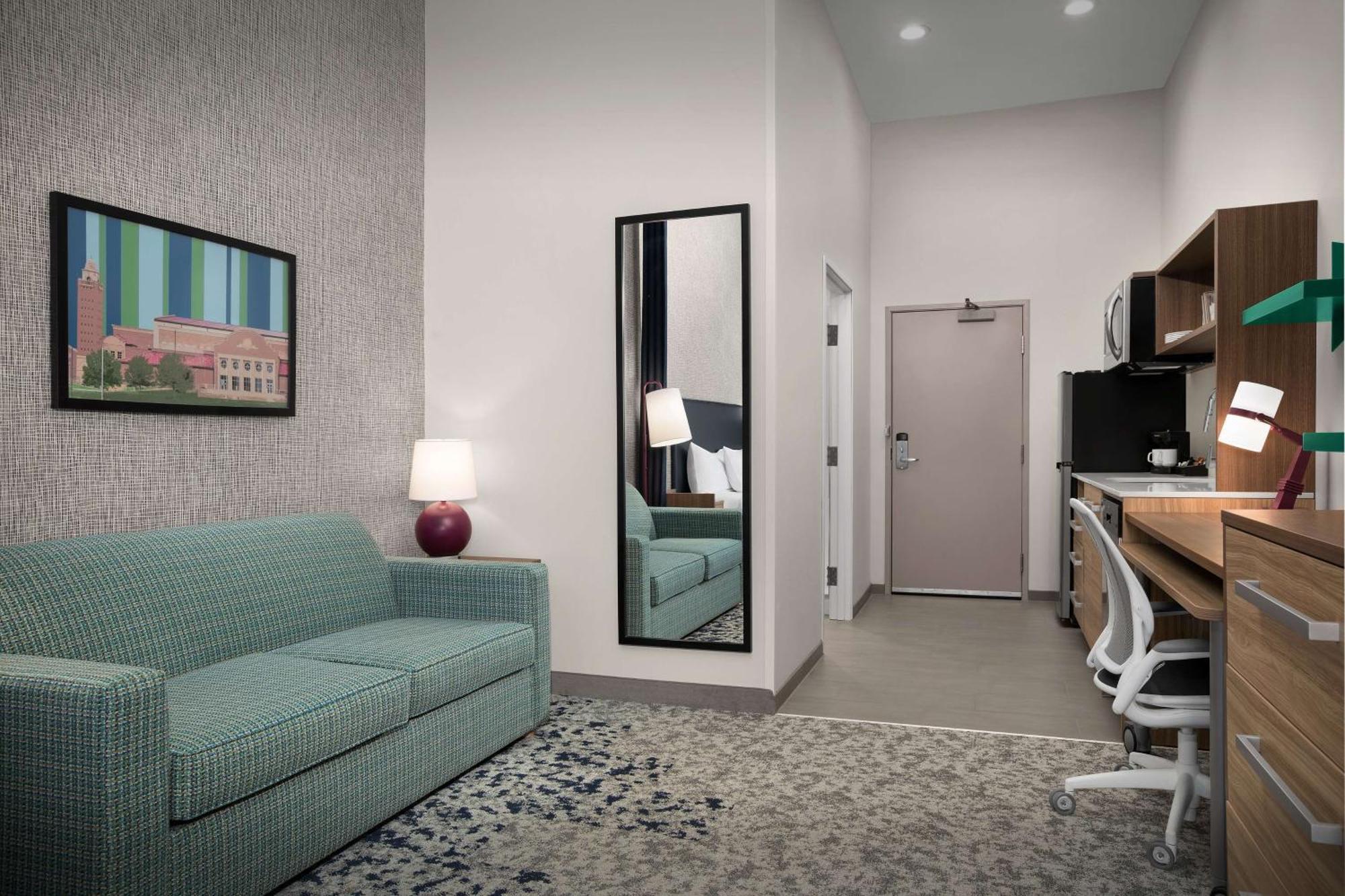 Home2 Suites By Hilton Lubbock University Exterior photo